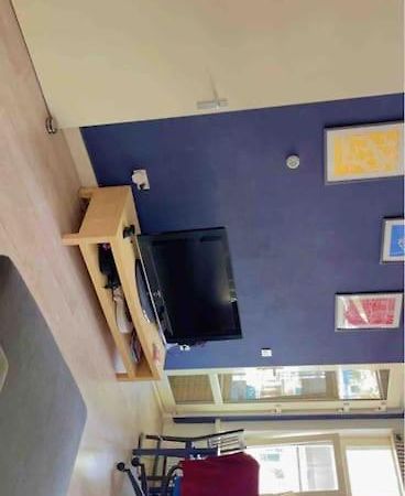 Private Double Bed Room Only With Balcony In Apartment Ротердам Екстериор снимка